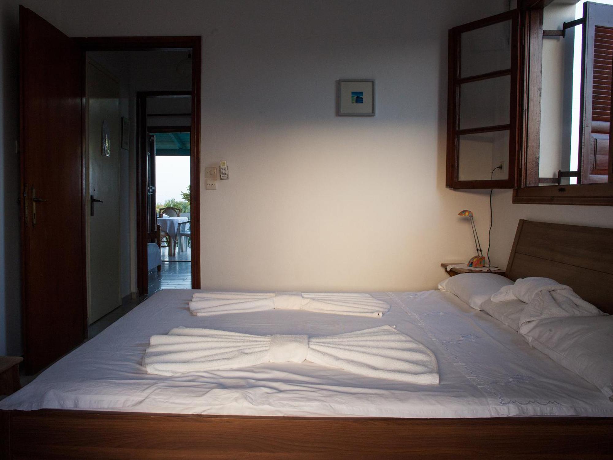 Areti Orfeas Studios Vasilikí Zimmer foto